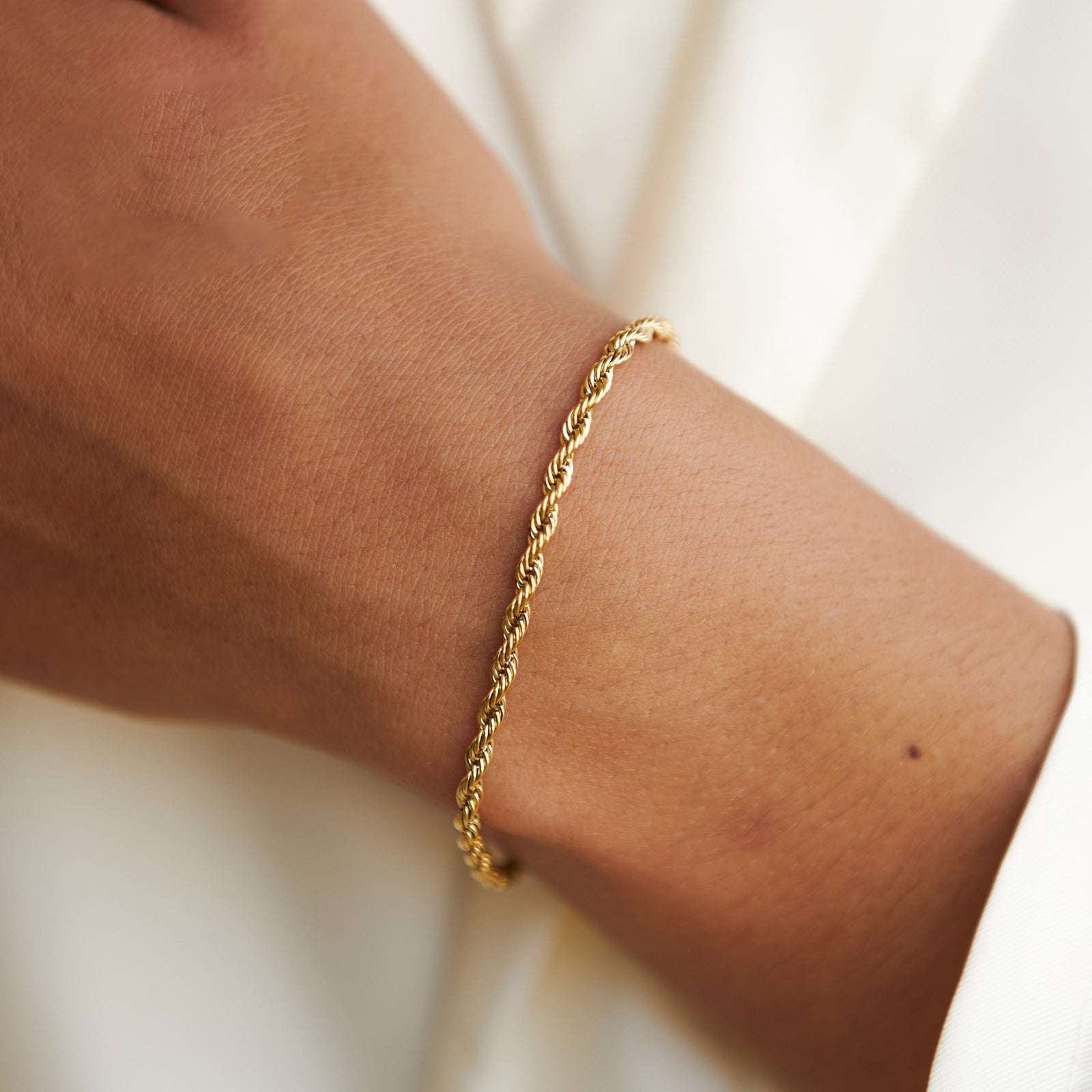 Calvi Rope Chain Bracelet Gold – LoveandAdorn